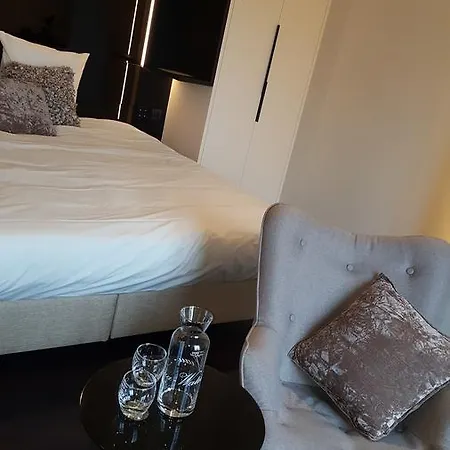 For 2-wellness For 2 Bed & Breakfast 4*