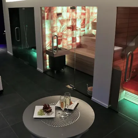 Bed & Breakfast For 2-wellness For 2 Brugge